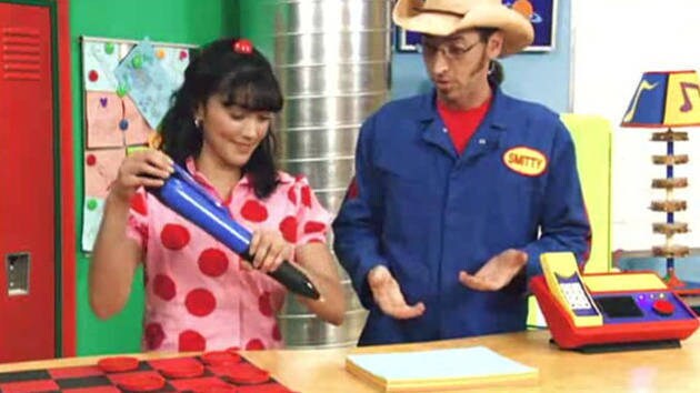 Imagination Movers: Nina's Song | Disney Video