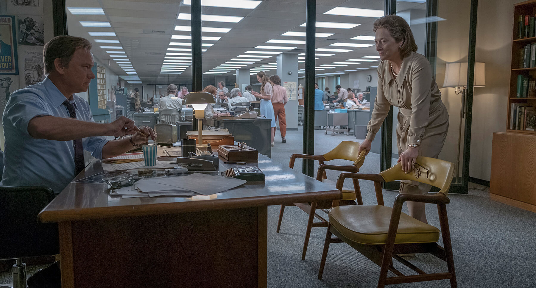 Tom Hanks and Meryl Streep in an office in "The Post"