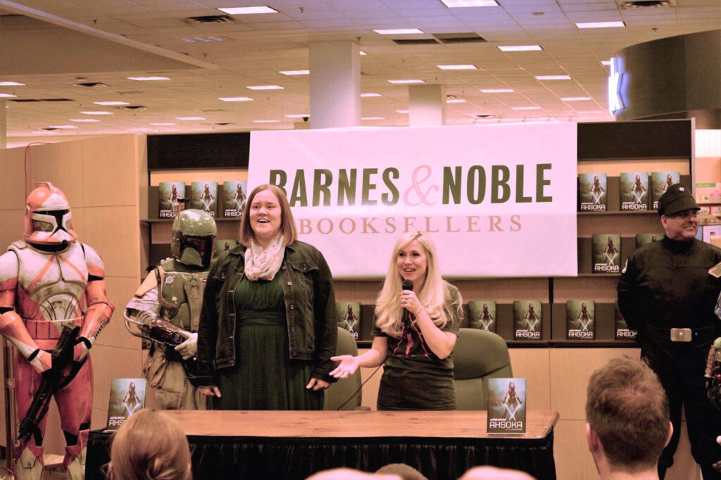 ek_johnston_and_ashley_eckstein_at_book_signing_-_photo_credit_brian_sims