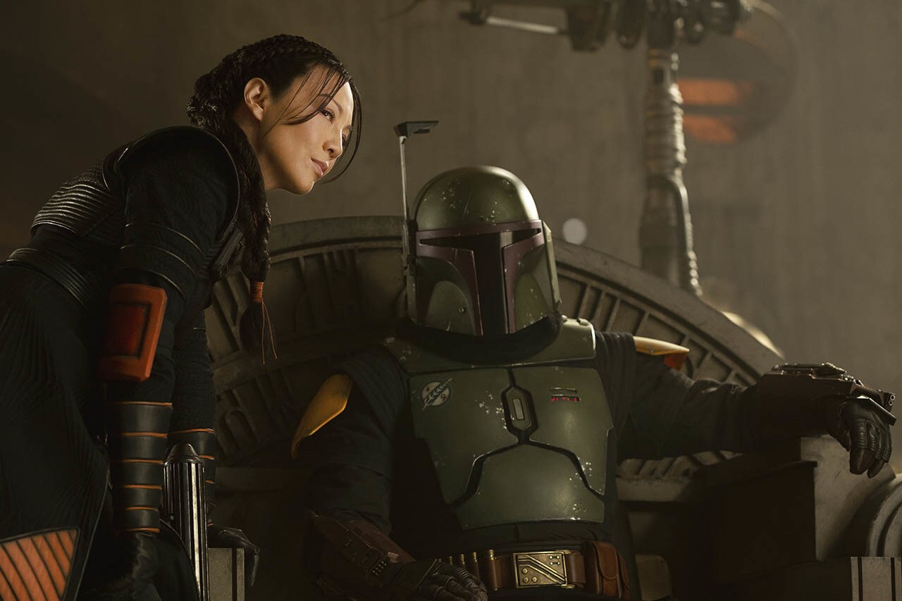(L-R): Fennec Shand (Ming-Na Wen) and Boba Fett (Temuera Morrison) in Lucasfilm's THE BOOK OF BOBA FETT, exclusively on Disney+. © 2021 Lucasfilm Ltd. & ™. All Rights Reserved.