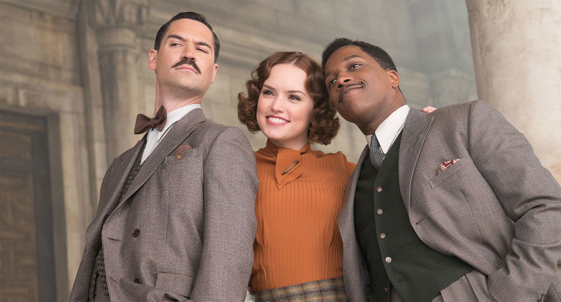 Leslie Odom Jr., Manuel Garcia-Rulfo and Daisy Ridley in "Murder on the Orient Express" 