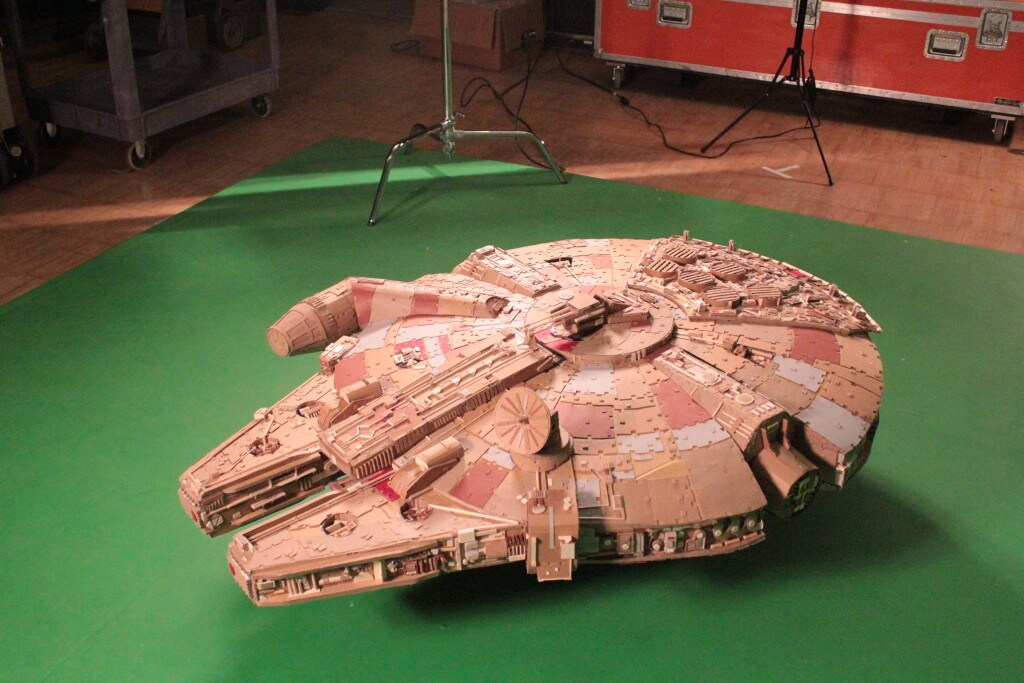 Millennium Falcon cardboard replica