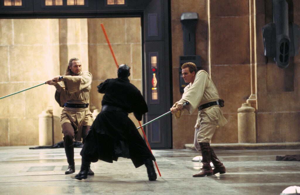 Filming the Qui-Gon Jinn / Obi-Wan Kenobi / Darth Maul duel.