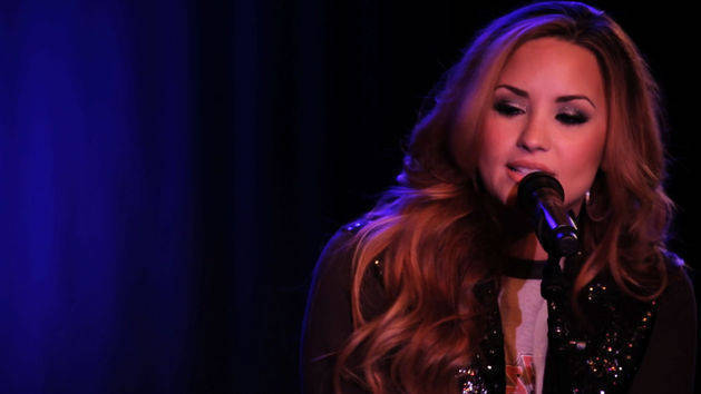 Give Your Heart a Break (An Intimate Performance) - Demi Lovato