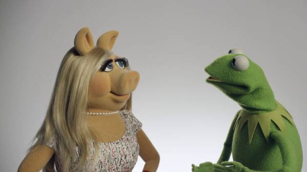 Kermit and Miss Piggy ESPN Tournament Challenge | The Muppets