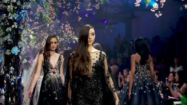 disney dresses runway Coperni Spring 2025 Ready to Wear Runway, Fashion Show & Collection Review:  Kylie Jenner Turns Disney Princess