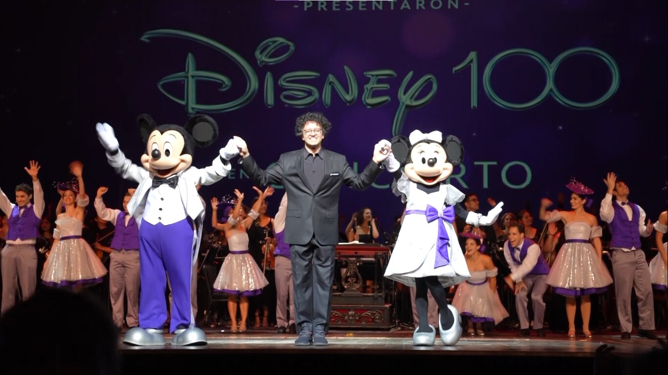 Función distendida de Disney 100 en Concierto