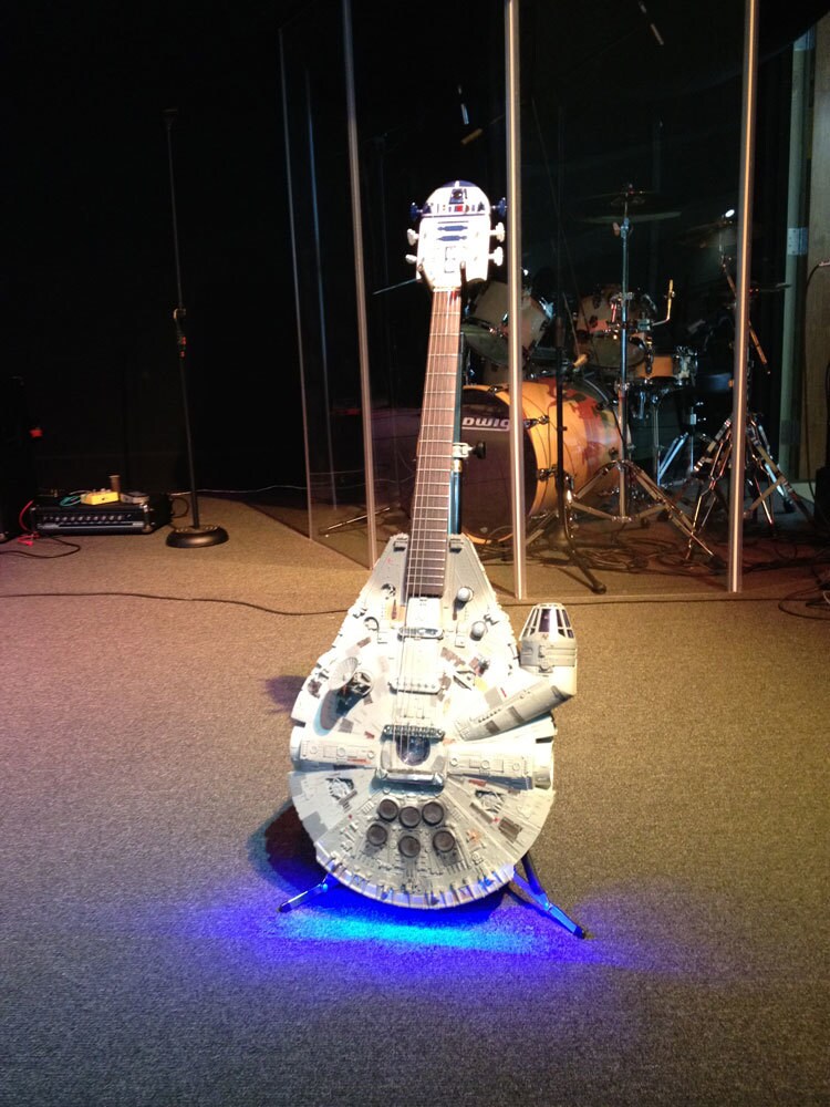 Millennium falcon deals guitar