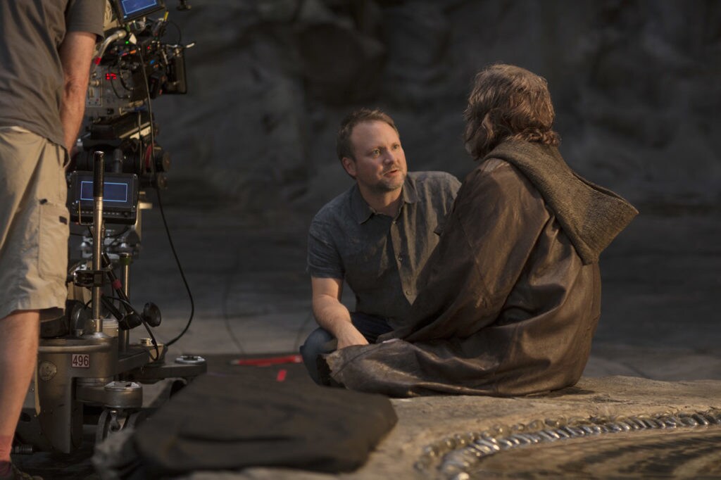 Rian Johnson directs Mark Hamill on the set of The Last Jedi.