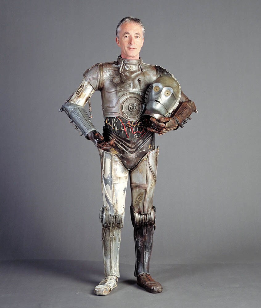 Anthony Daniels in costume.