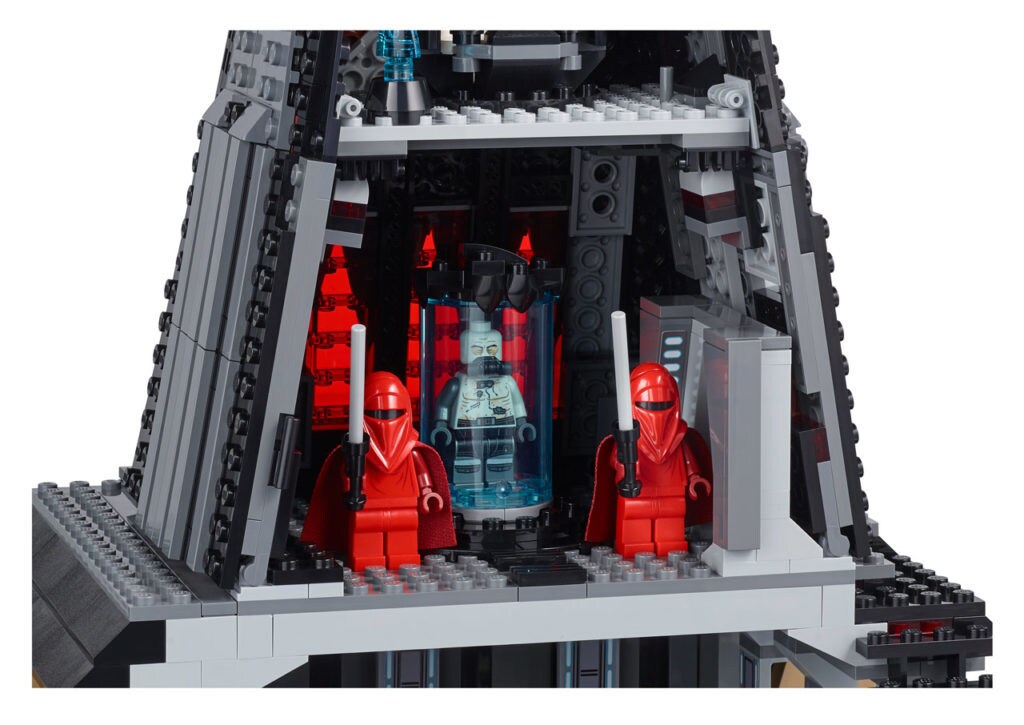 LEGO Star Wars Darth Vader's Castle - bacta chamber.