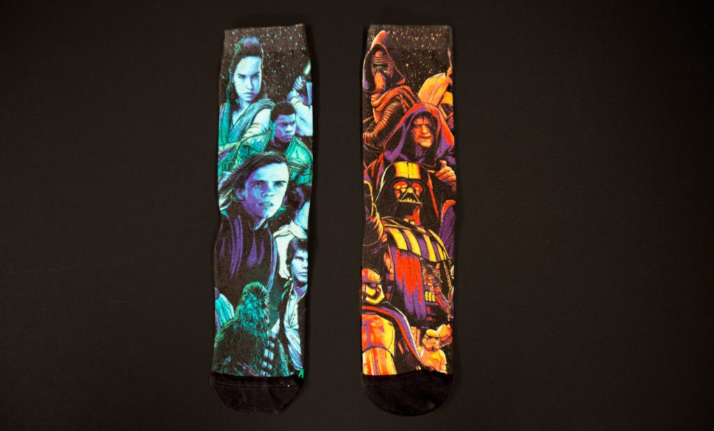 Star Wars Celebration Chicago exclusive socks - light and dark side