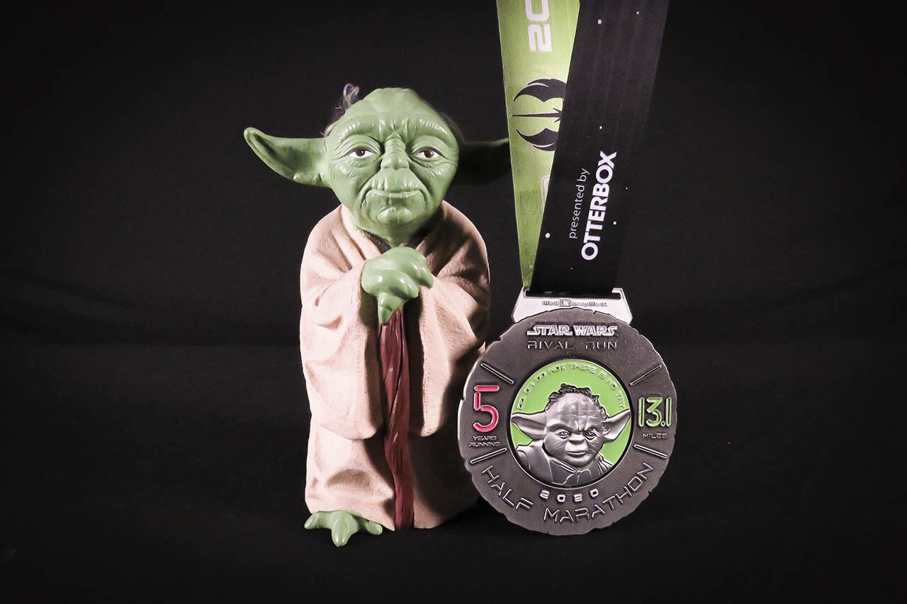  runDisney Star Wars Rival Run Weekend - Half Marathon Yoda medal