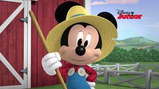 Mickey Mouse y su amigo Pluto | Espíritu Navideño | Disney Latino
