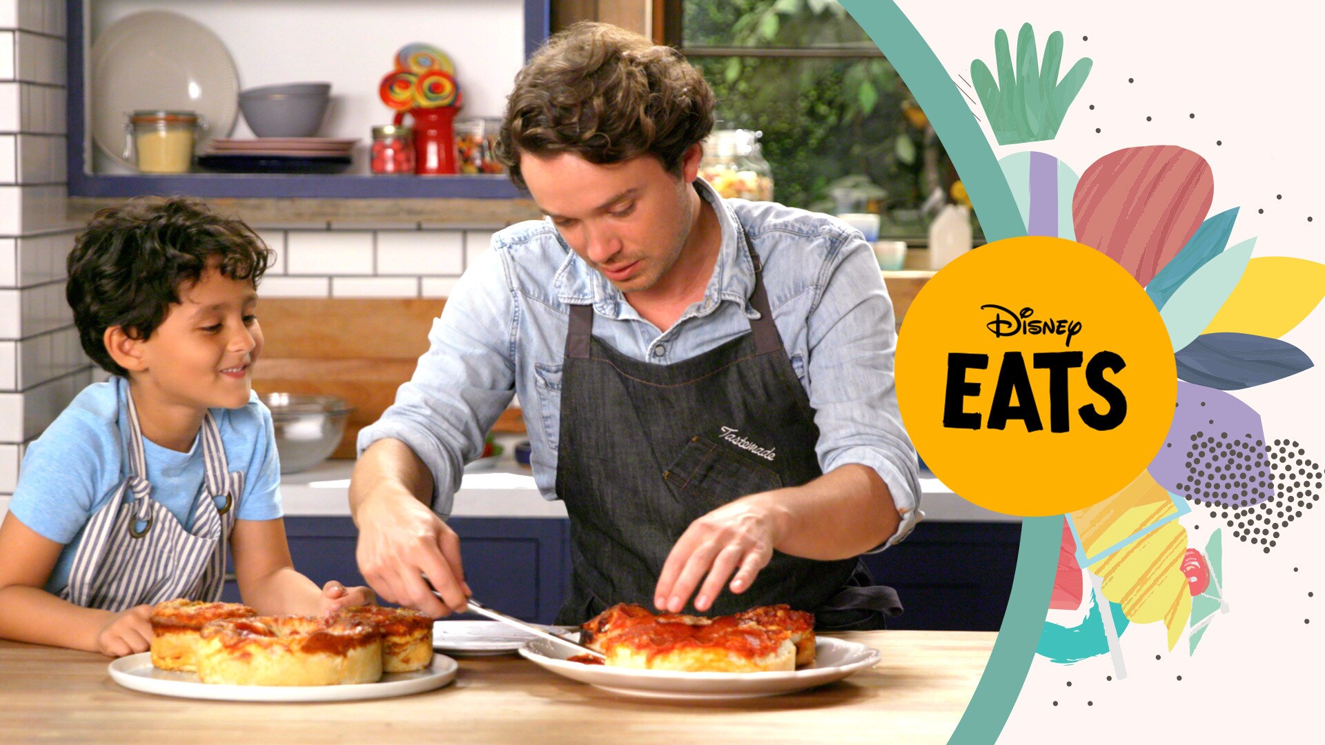 Chef Frankie and Magnus Make Magic with Mickey Pizza | Kitchen Little: Disney Eats Edition