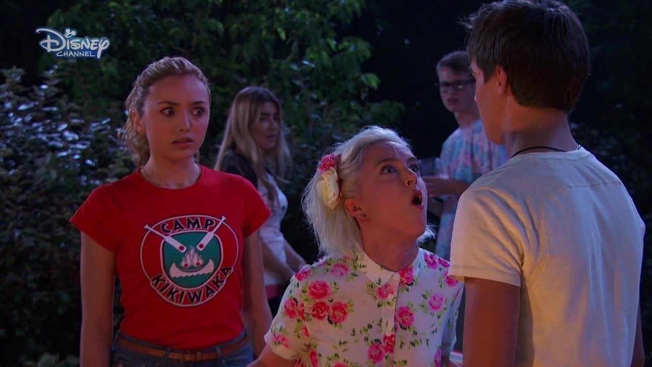 Bunk'd Disney Middle East En Video