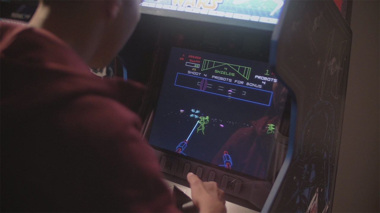 Arcade 1Up's Star Wars Home Arcade Cabinet gameplay