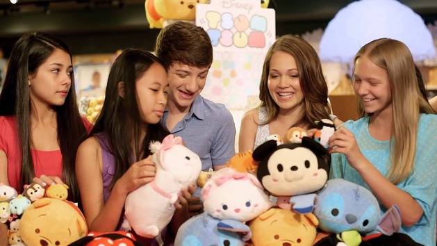 tsum tsum video shorts disney world