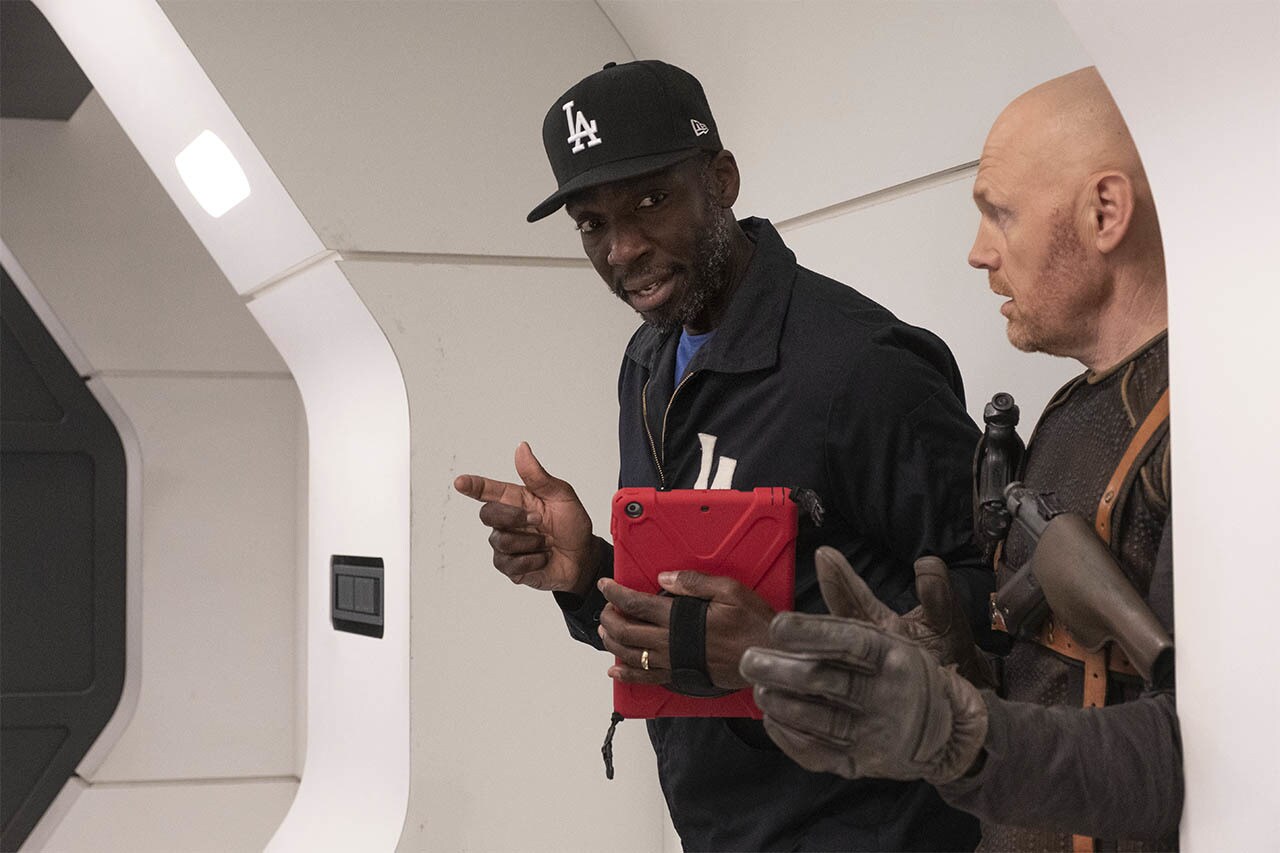 Rick Famuyiwa on set with Migs Mayfeld of Chapter 6 of The Mandalorian