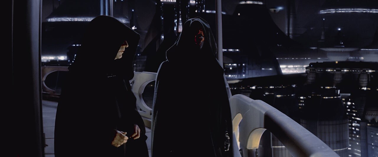 Maul and Palpatine talking in Coruscant