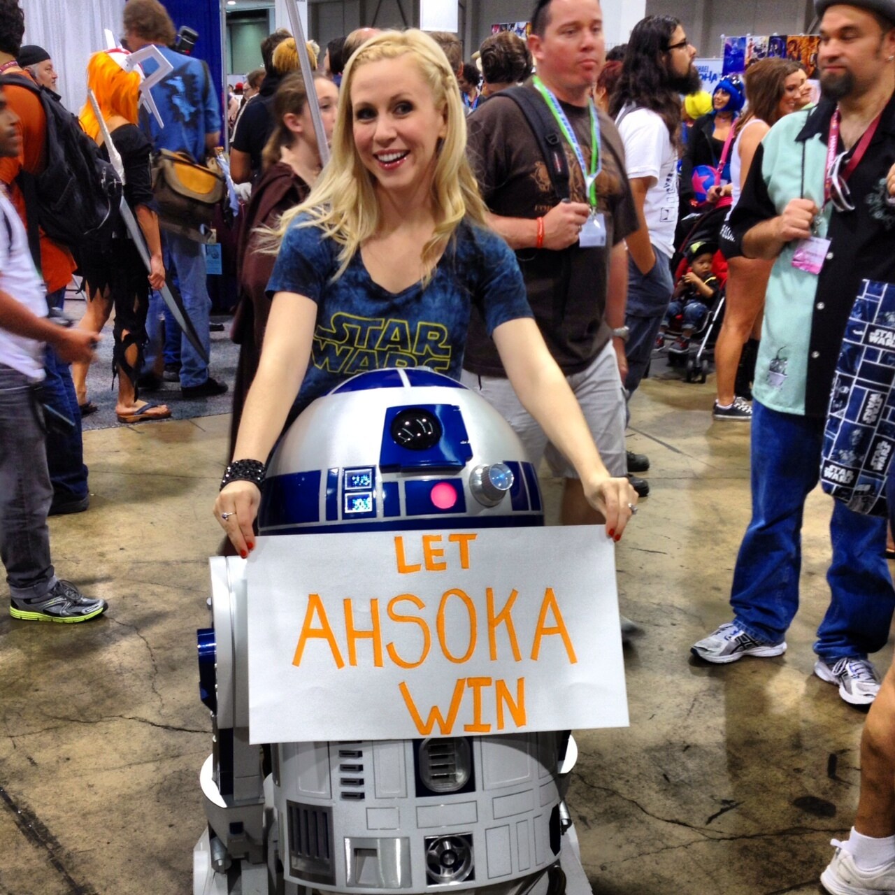 R2-D2 says to Let Ahsoka Win!