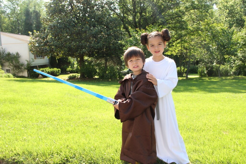 Jamie Greene's kids in Star Wars Costumes