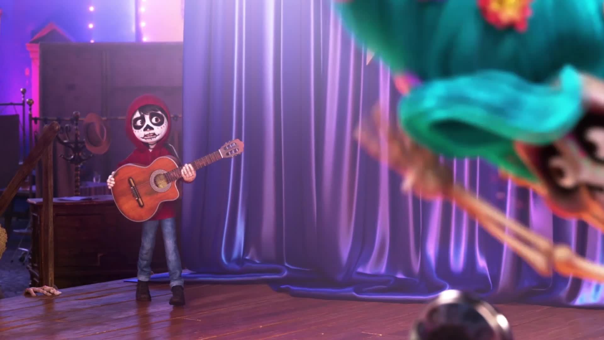Miguel Sings "Un Poco Loco" | Script to Screen by Disney•Pixar