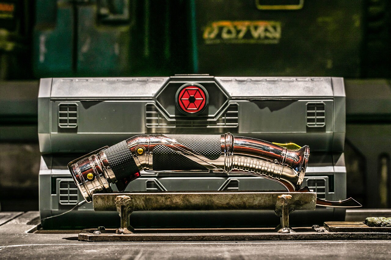 Count Dooku lightsaber from Star Wars: Galaxy's Edge