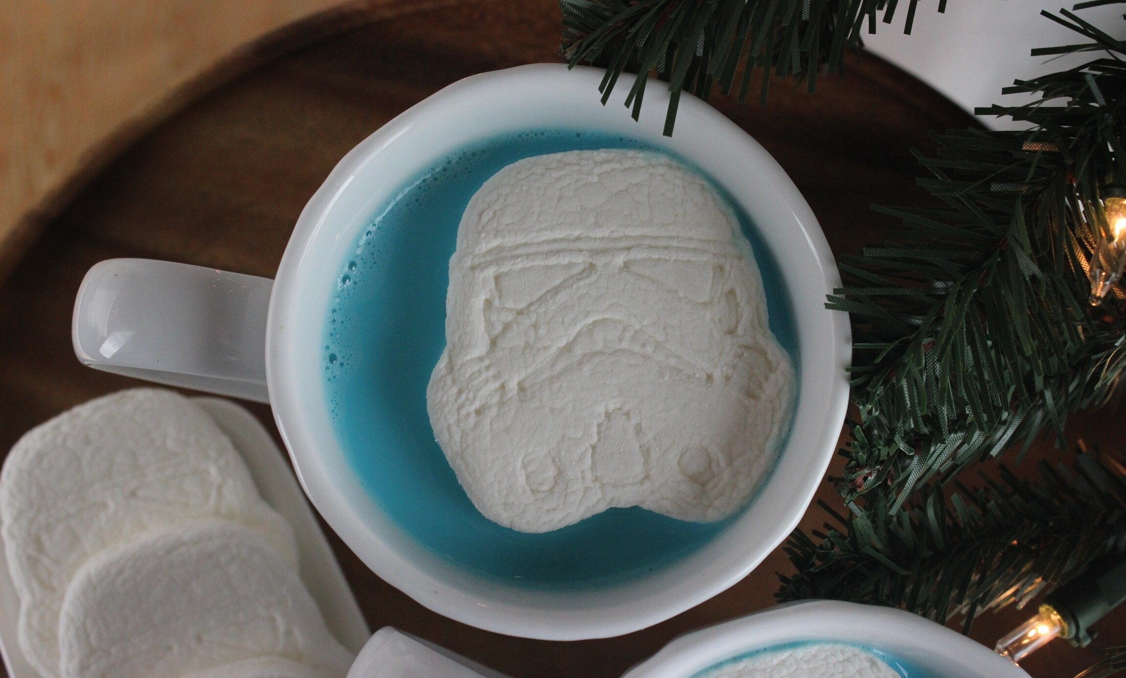 FINAL SALE* Star Wars Mandalorian Hot Cocoa Bomb with Mug Gift Set