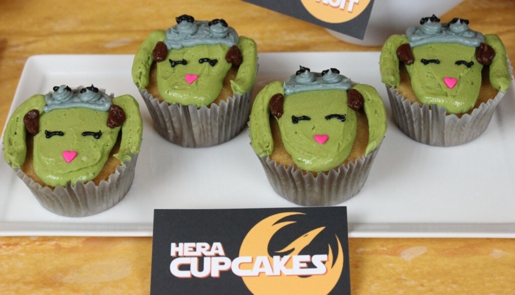 Cupcakes modeled after Hera Syndulla