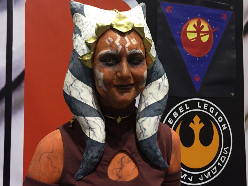 A cosplayer made up as Ahsoka Tano as she appears in the Mortis arc of The Clone Wars.