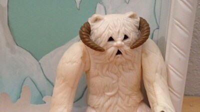How to Make a Wampa Cave Shadow Box
