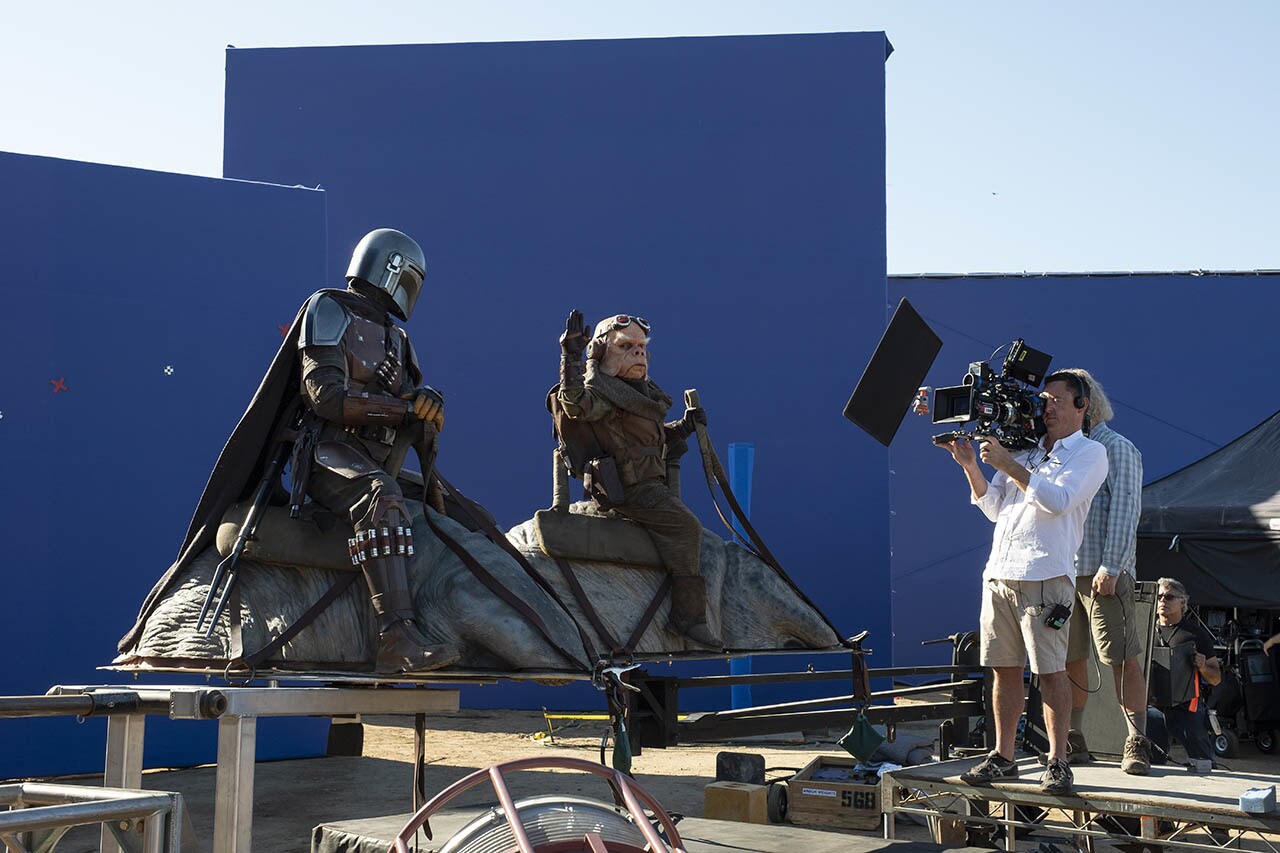 Behind the scenes of Kuiil and the Mandalorian on the Set of The Mandalorian