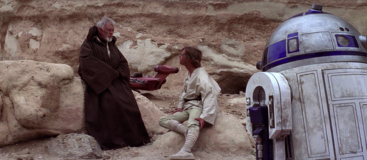 A New Hope - Luke, Obi-Wan, R2-D2 on Tatooine