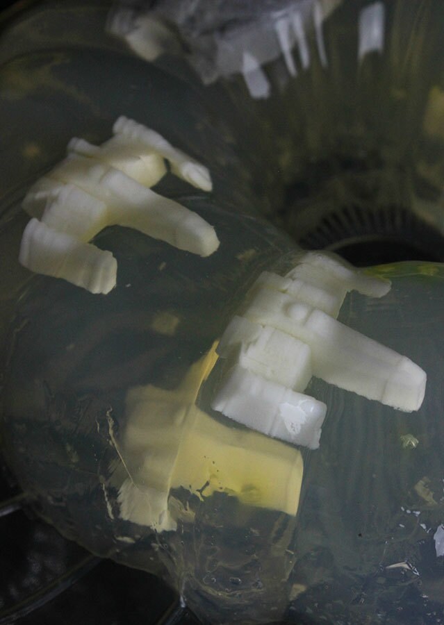 Vanilla gelatin X-wings in a gelatin bundt cake.