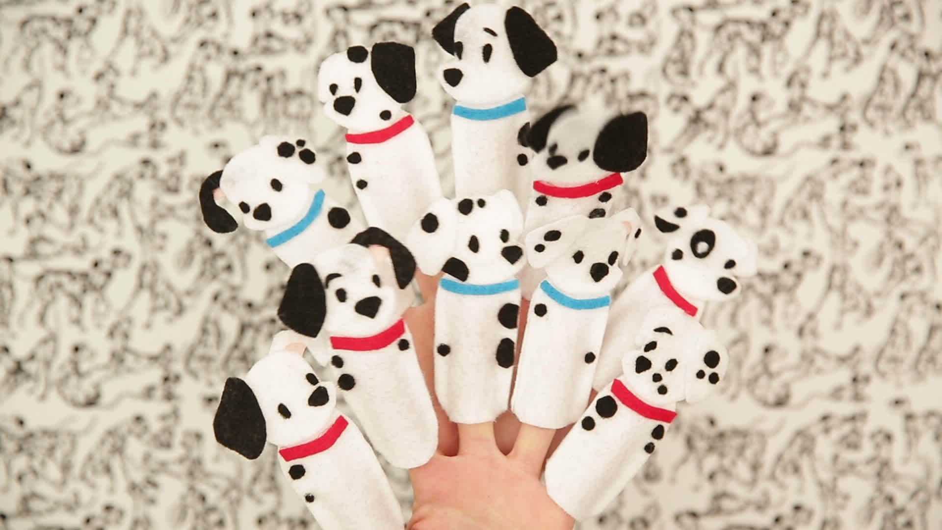 Disney Family: 101 Dalmatians Finger Puppets