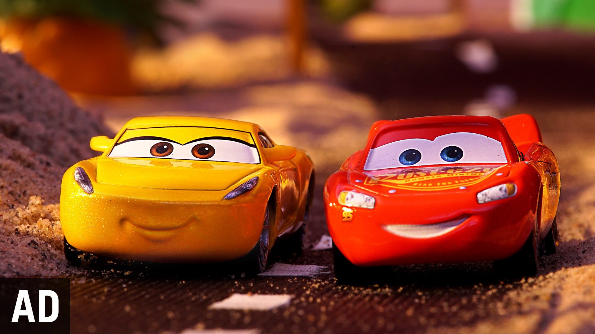 Cars 3': Why Lightning McQueen got a new paint job (spoilers)