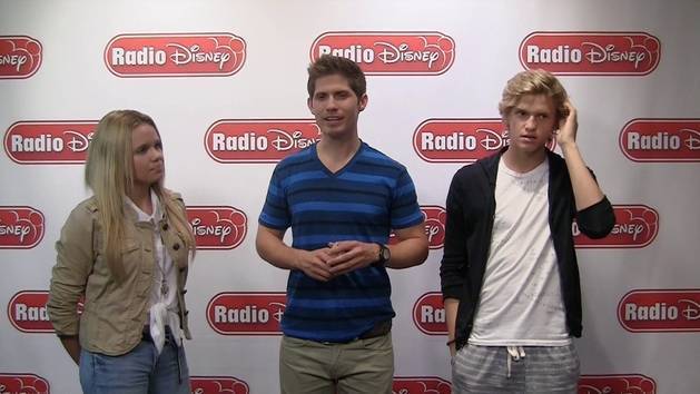 Cody and Alli Simpson - Celebrity Take with Jake