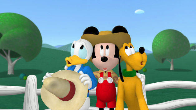 Music Video: Mickey and Donald Have a Farm!