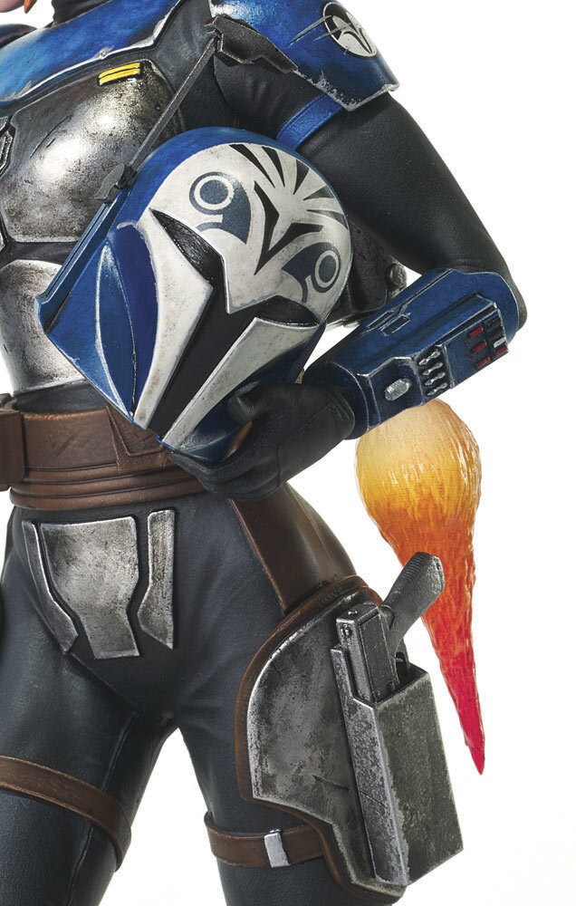 Diamond Select Toys’ New Bo-Katan Statue - helmet close up