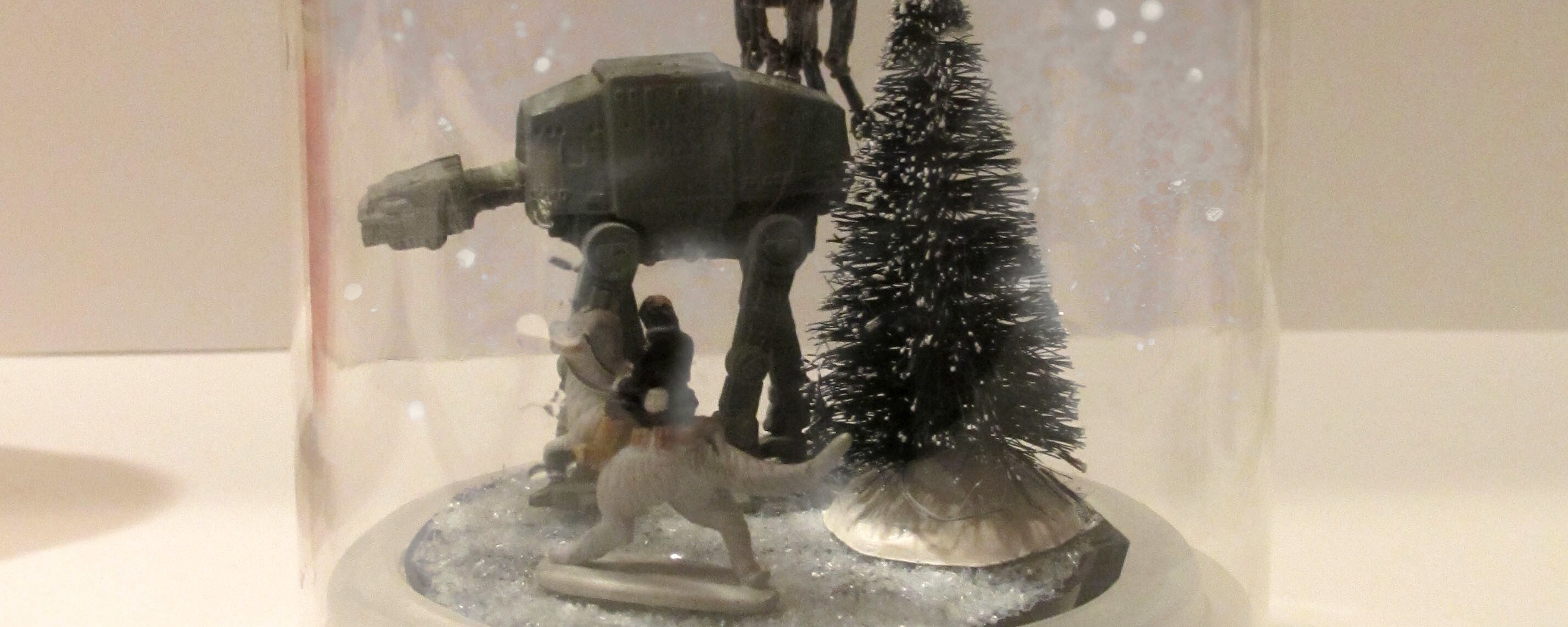 Star wars deals snow globe