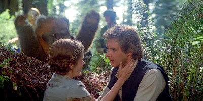 Leia tells Han that Luke is her brother in Return of the Jedi