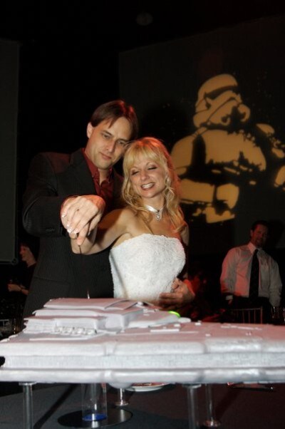 Star Destroyer wedding cake