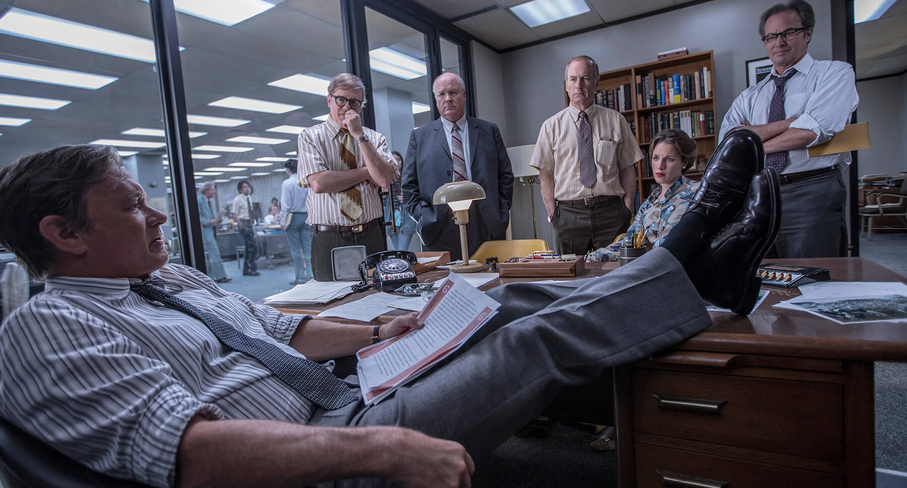 Tom Hanks, Philip Casnoff, David Cross, Bob Odenkirk, and Jessie Mueller in "The Post"