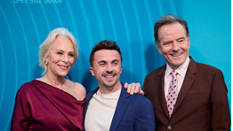 BRYAN CRANSTON, FRANKIE MUNIZ, JANE KACZMAREK Y MIEMBROS DEL ELENCO, CELEBRARON EL ESTRENO MUNDIAL DE MALCOLM IN THE MIDDLE: LA VIDA SIGUE SIENDO INJUSTA