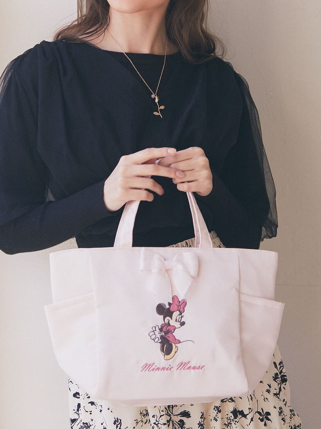 Maison de FLEUR Disney Collection「Minnie Mouse」サイドポケットトートバッグ