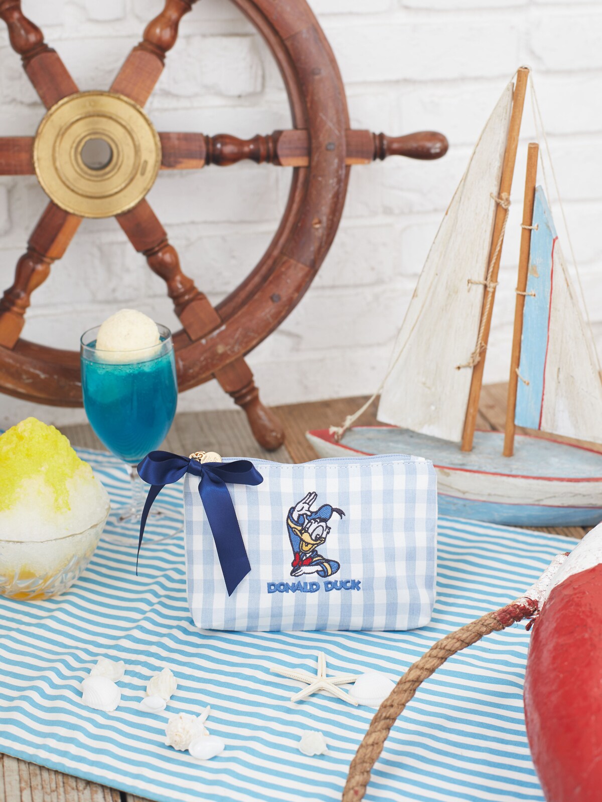 Maison de FLEUR Disney Collection「Donald Duck」