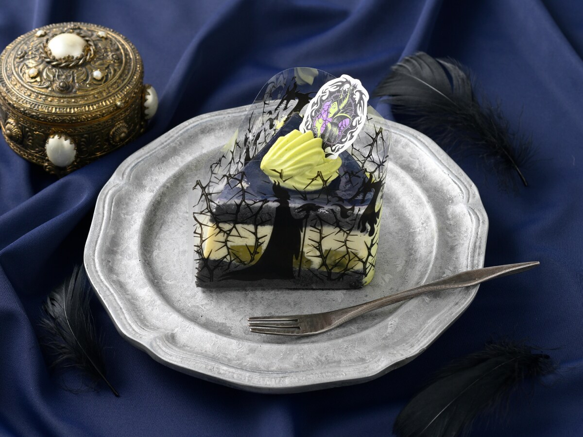 ＜マレフィセント＞青りんごムースケーキ