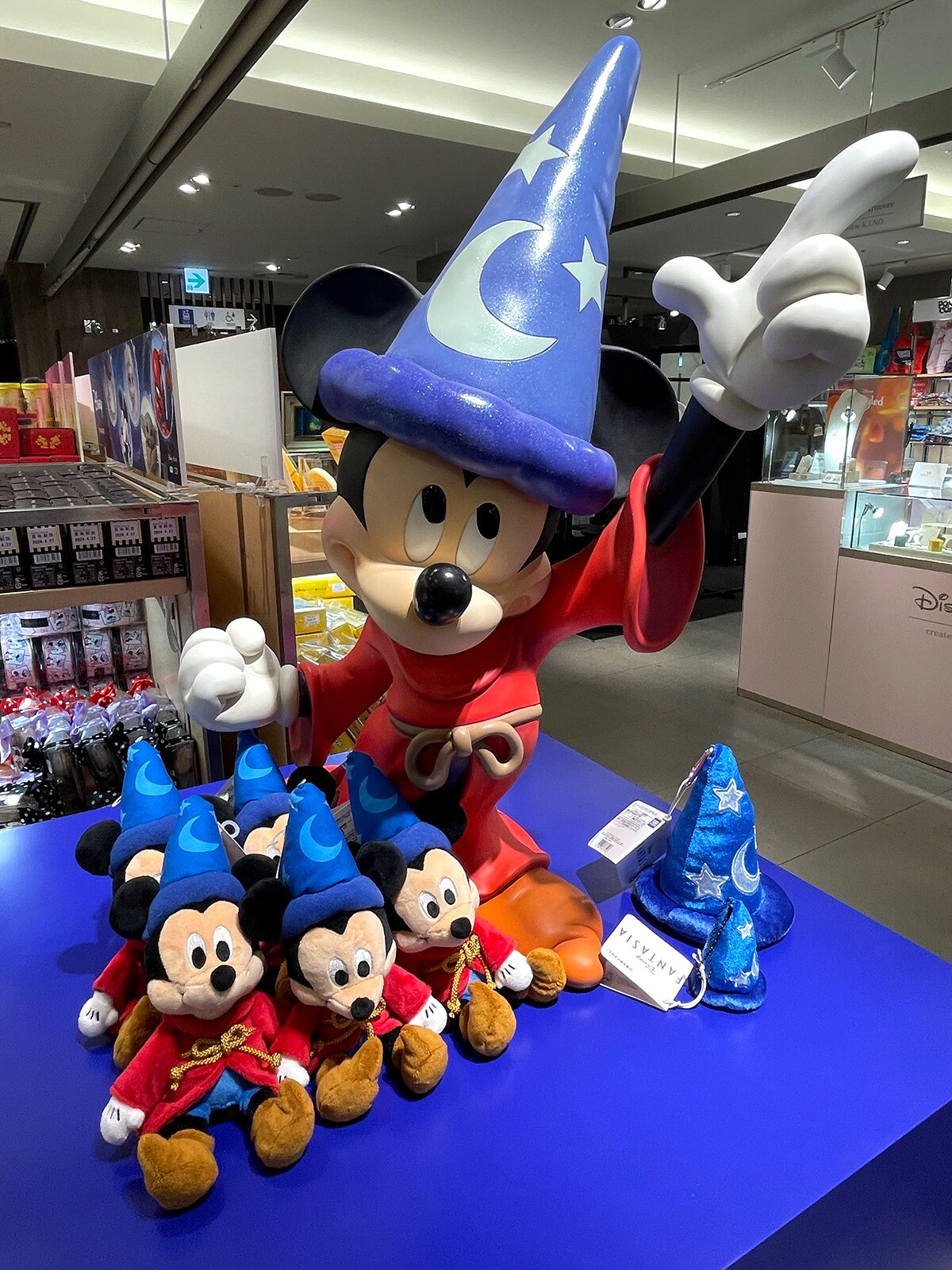 Disney THE MARKET in 銀座三越」開催中！会場の様子や先行販売・限定