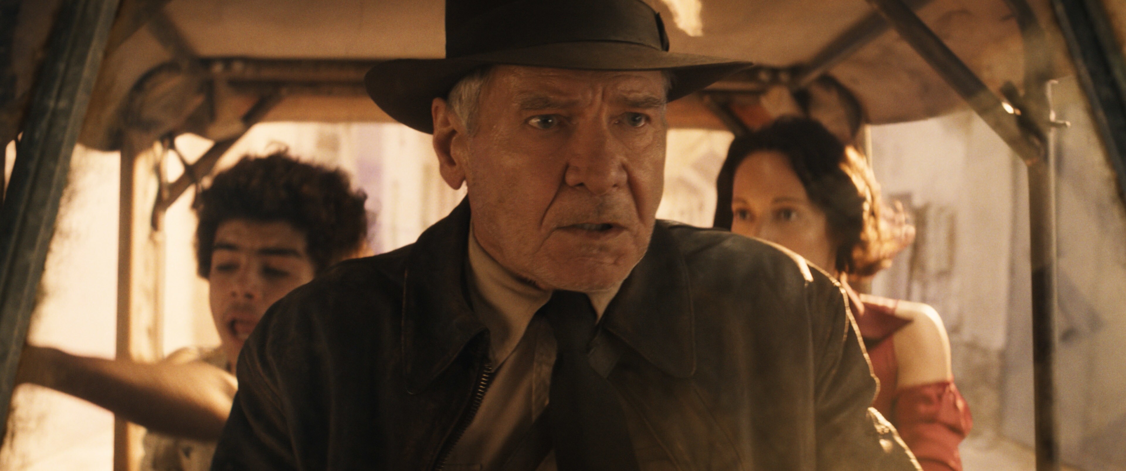 Qual é a duração de 'Indiana Jones e a Relíquia do Destino'?